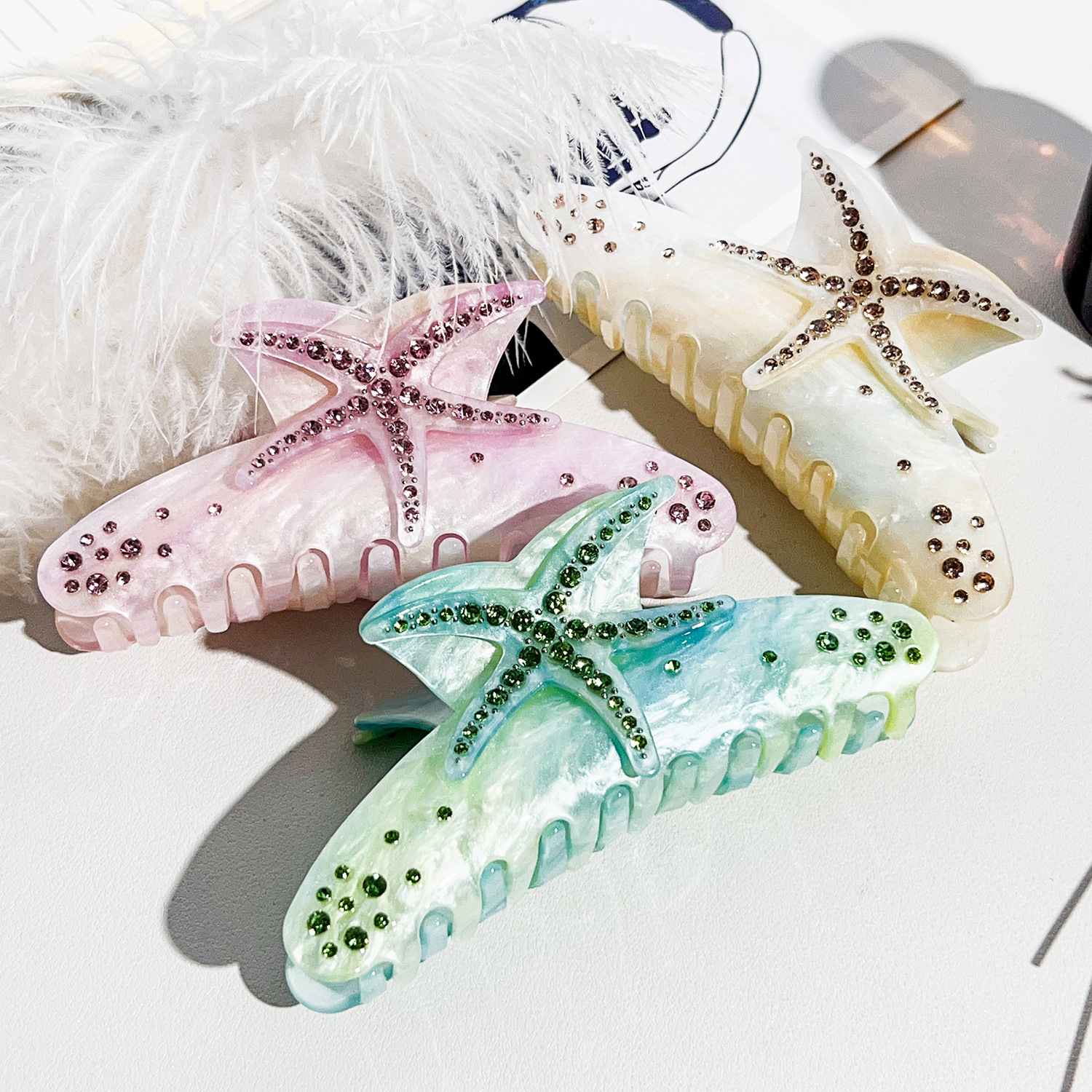 เหตุใดเครื่องประดับผมสำหรับผู้ใหญ่จึงสมควรมีไว้ในกิจวัตรประจำวันของคุณ?